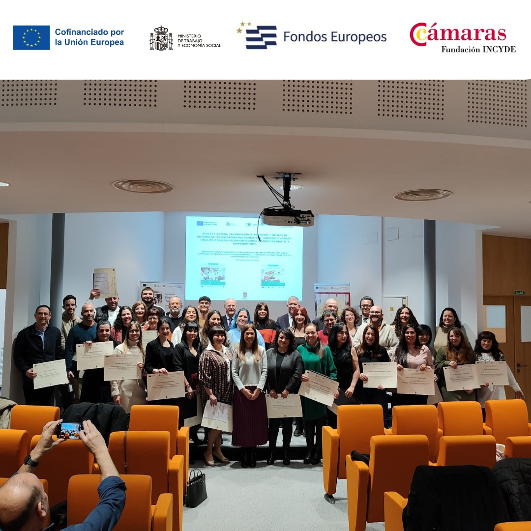 Almansa impulsa el emprendimiento con la entrega de diplomas a las personas participantes de los programas formativos 2024.